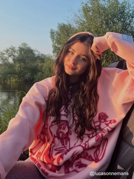 Aelfric Eden Cartoon Line Character Print Hoodie